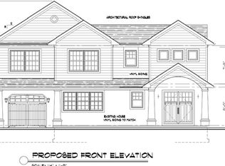 25 Mellow Ln, Westbury, NY 11590
