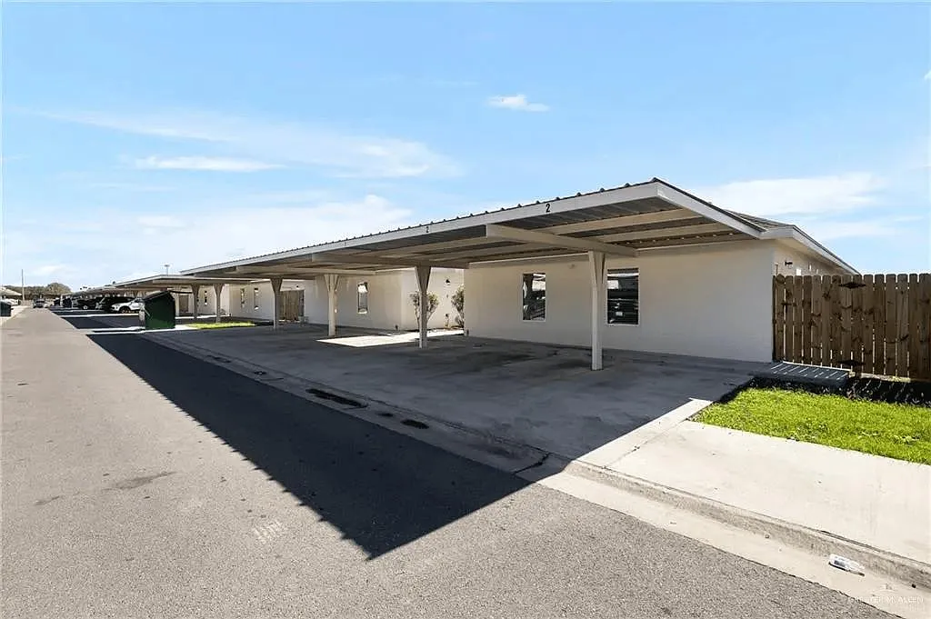 5704 Quail Ave — Photo 1