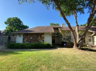2536 E 74th Pl, Tulsa, OK 74136