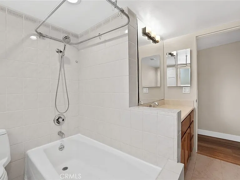 2932 Bostonian Dr — Photo 22