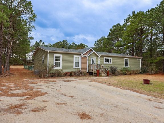 2nd image of 130 Colorado Ranch Rd.