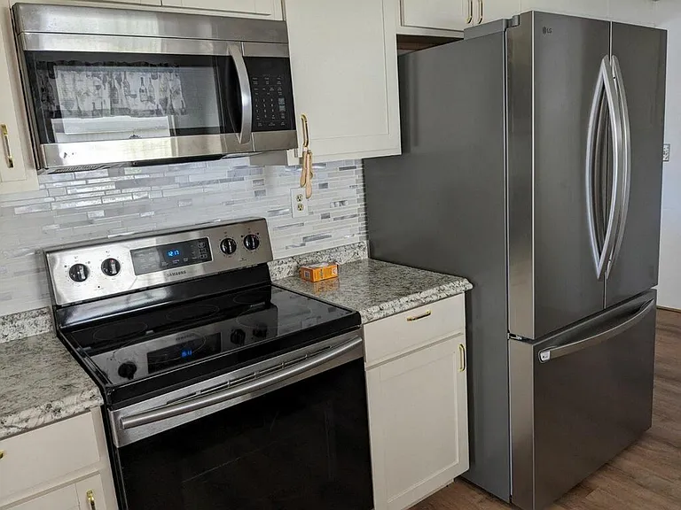 900 9th Ave E #126 — Photo 9