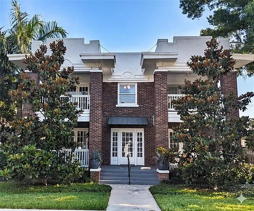 2111 W Southview Ave #D Photo 1