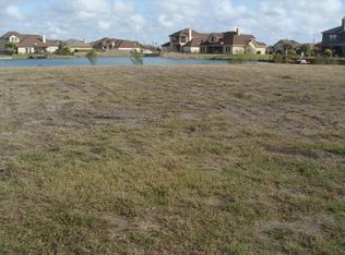 3622 W River Dr, Robstown, TX 78380