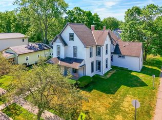281 W 8th St, Marysville, OH