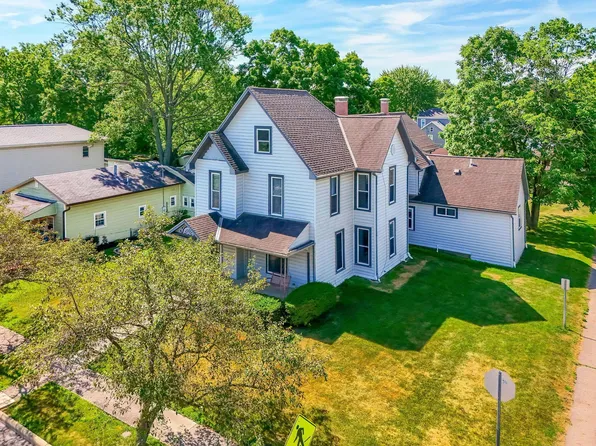 281 W 8th St, Marysville, OH 43040