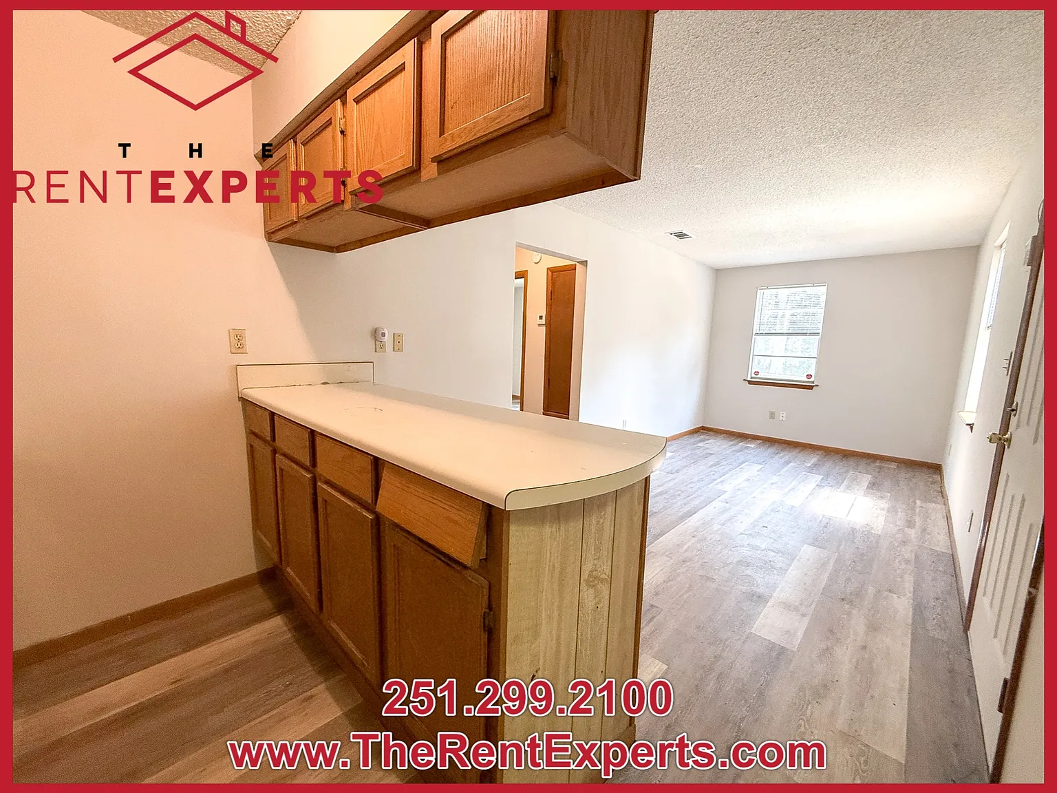 Reynolds Avenue 736 - Apt.... — Photo 2