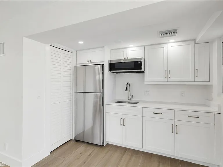 9486 Gulf Shore Dr #A101 — Photo 36