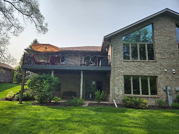 2nd image of 959 High Point Dr #255B