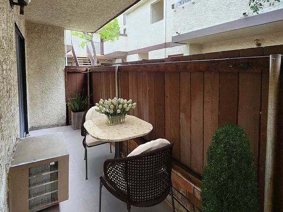 4th image of 3554 Vinton Ave APT 103