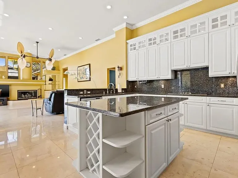 30324 Laurelwood Ln — Photo 9