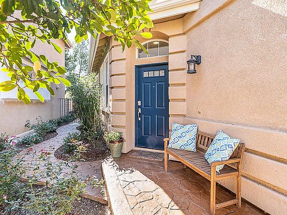 3rd image of 3128 La Casa Ct