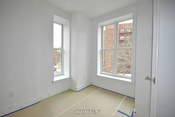 Rented by Town Residential | media 26