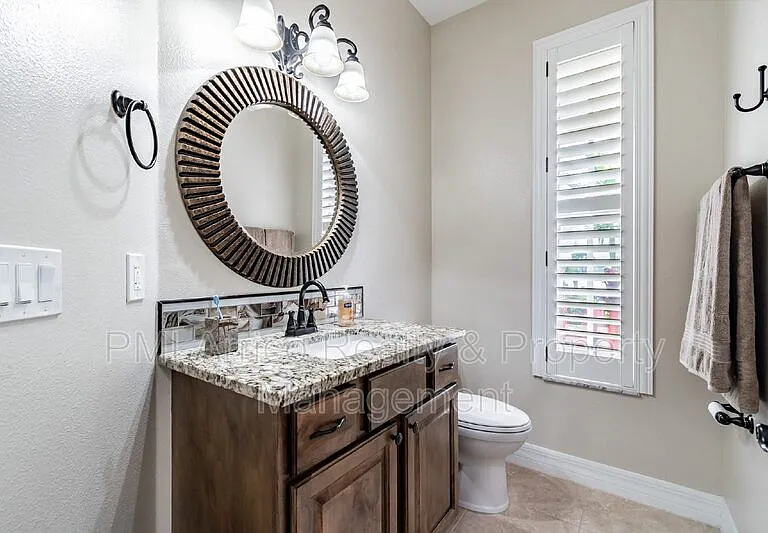 539 Treviso Dr — Photo 19