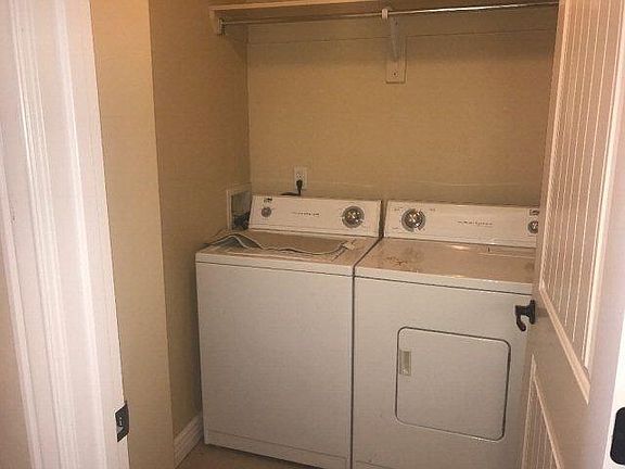 Washer and dryer in home