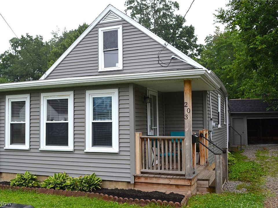 1st image of 203 Sherman Ave