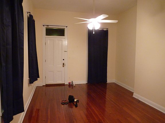 Living/dining area