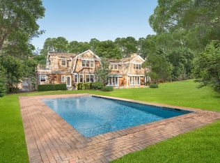 15 Old School House Ln, East Hampton, NY 11937