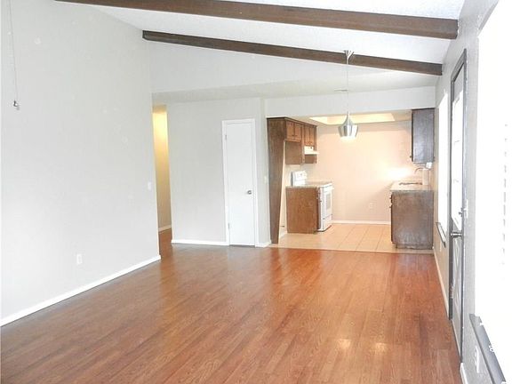3rd image of 12305 Rockgate Dr
