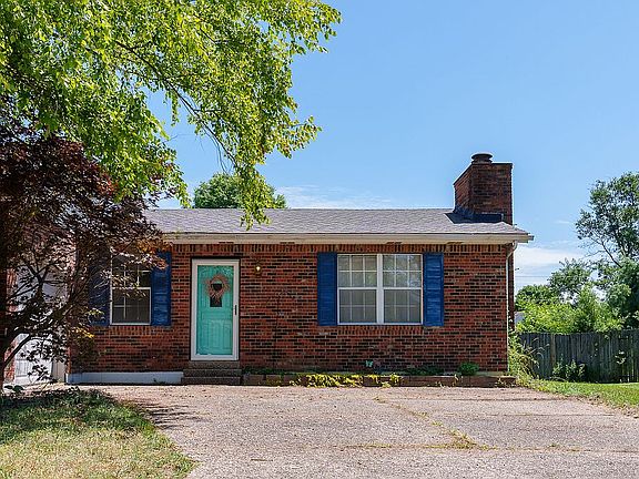 3rd image of 624 Millwood Pl