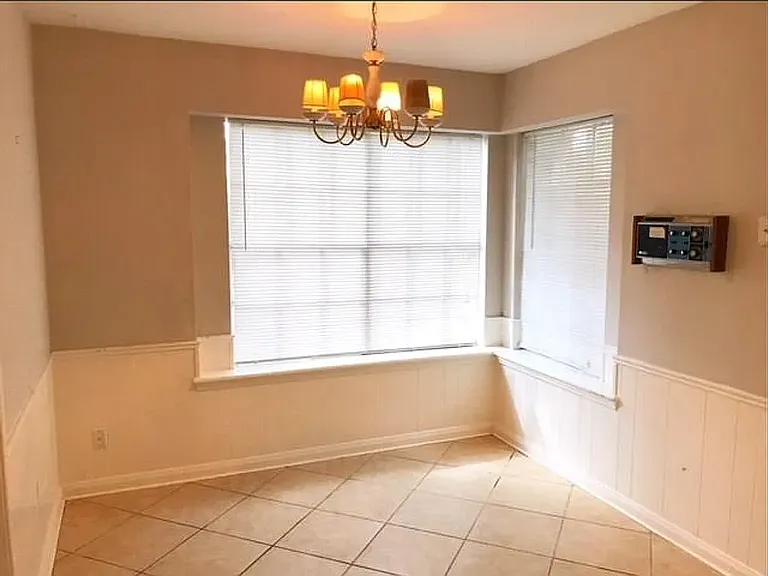 230 W Castle Harbour Dr — Photo 7