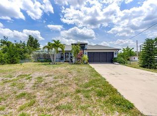 128 Zobora Cir, Fort Myers, FL 33913