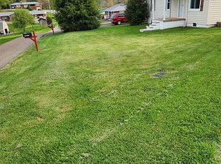 84 Monk St, Lebanon, VA 24266