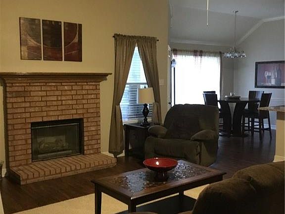 4th image of 509 Becky Ln