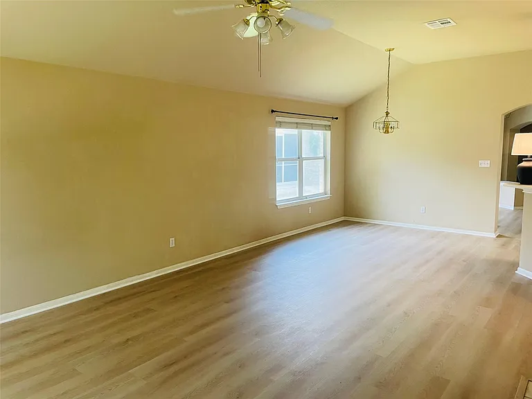 5700 Lomita Verde Cir — Photo 4