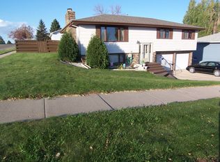 1700 Kennedy Ave, Bismarck, ND 58501
