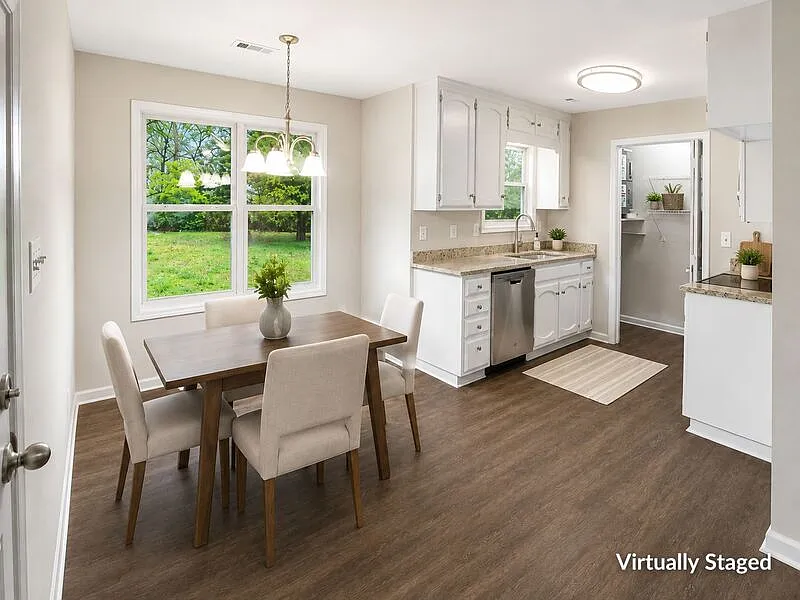 3 bed, 2.0 bath, 1300 sqft, $1,525 — Photo 4