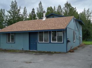 6204 Debarr Rd, Anchorage, AK 99504