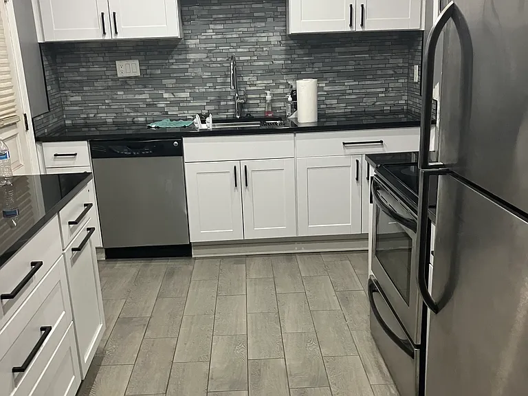 8900 Blossom Dr — Photo 6