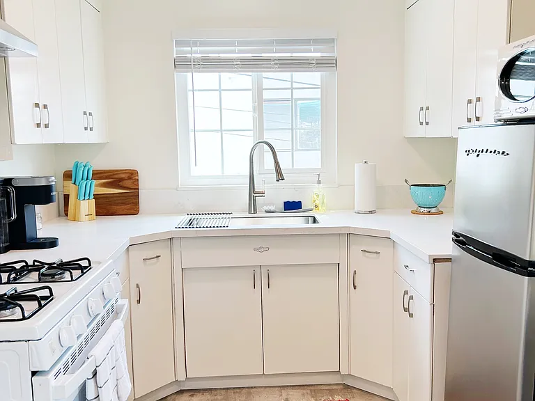 4159 Madison Ave — Photo 13