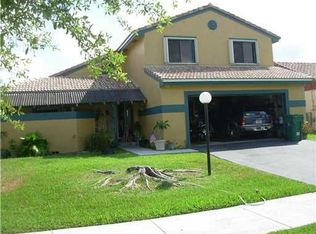 6125 Hawkes Bluff Ave, Davie, FL 33331