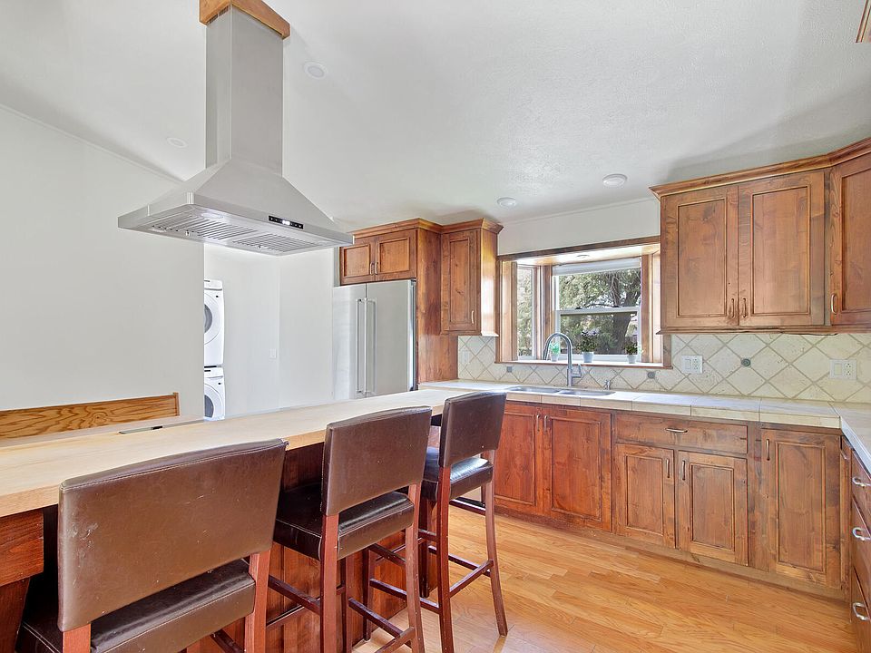 1st image of 20409 S Main St