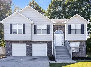 10569 Redbud Ln, Jonesboro, GA 30238