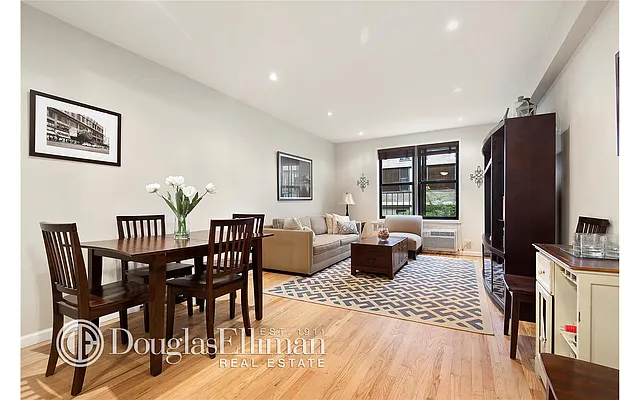 Sold by Douglas Elliman | media 15