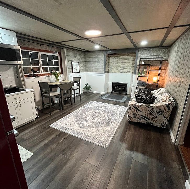 Living room in 1-BDR - view from the entryway