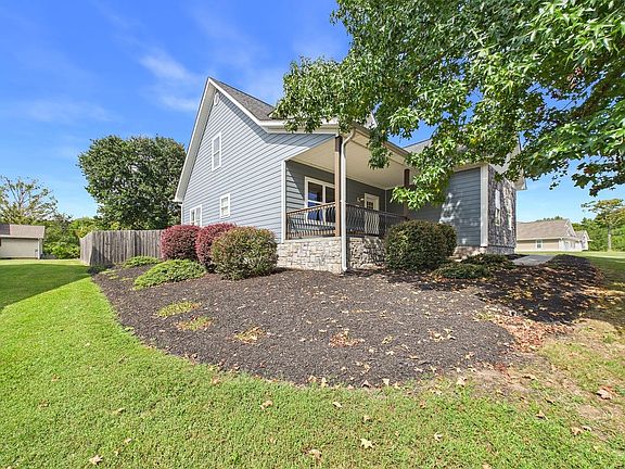 2nd image of 133 Timber Creek Dr