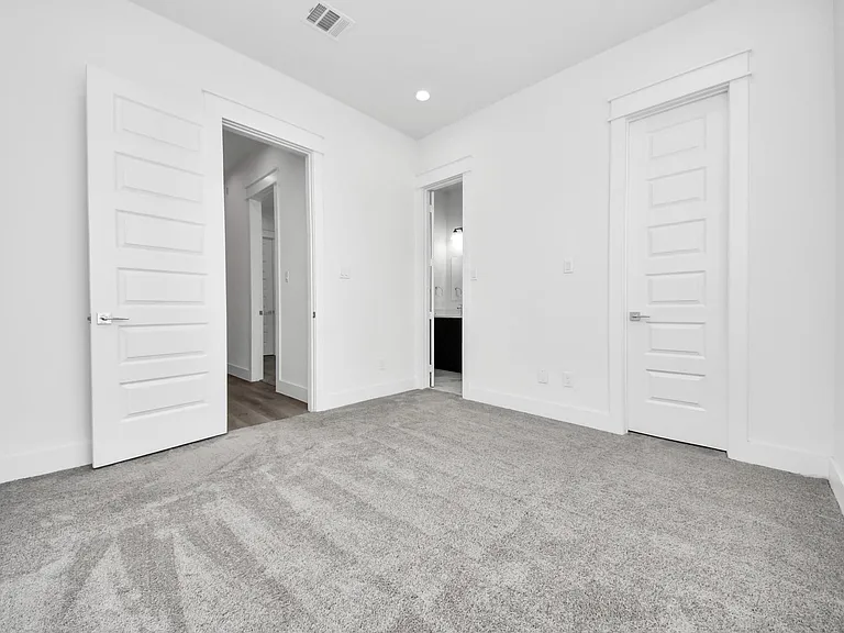 5402 Margarita St — Photo 20