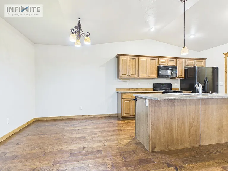 50C Sage Bloom Ct — Photo 2