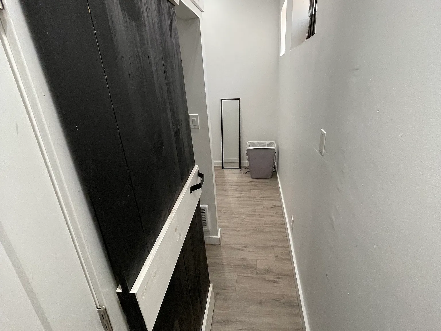 Studio, 800 sqft, $1,250 — Photo 2