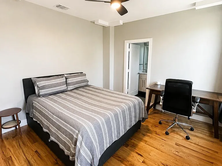 4406 Munger Ave #3 — Photo 12
