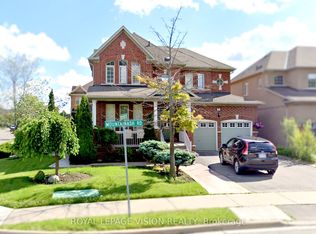 320 Mountainash Rd, Brampton, ON L6R 3K6