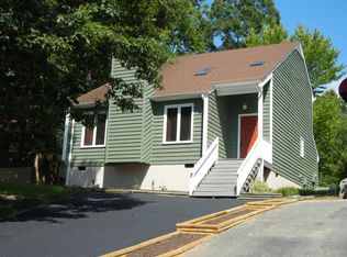 8212 Skirmish Ln, Mechanicsville, VA 23111
