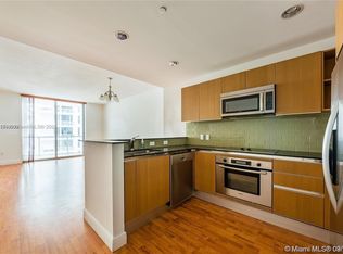 1060 Brickell Ave APT 2315, Miami, FL 33131