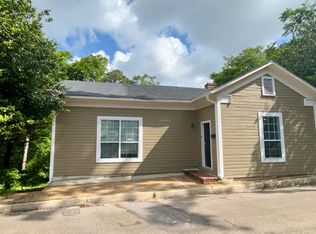 821 7th Ave N, Columbus, MS 39701
