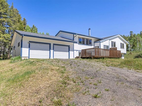 3rd image of 283 Foxtail Drive