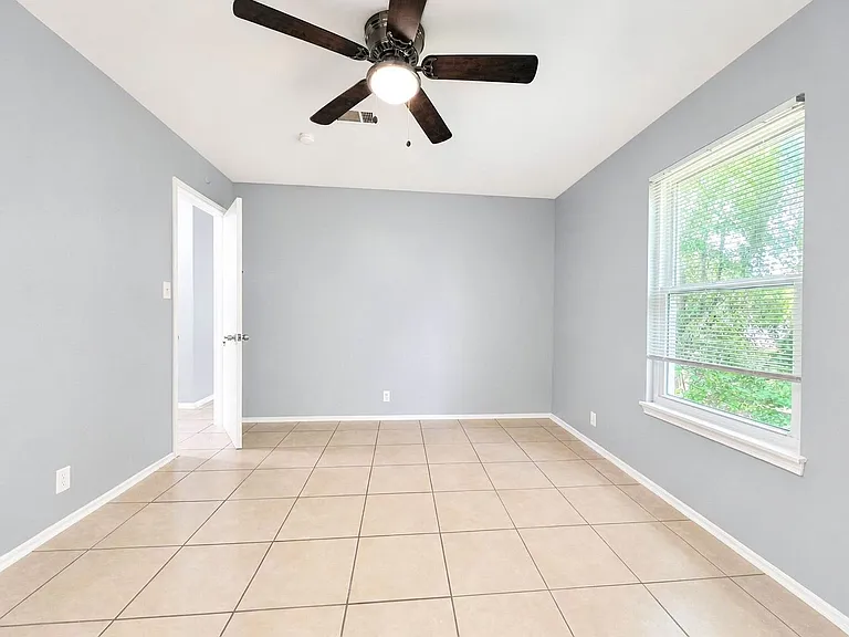 4614 Gurley Ave — Photo 44